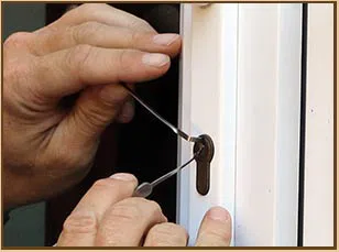 	Medina Locksmith Store Medina, WA 425-492-9160
